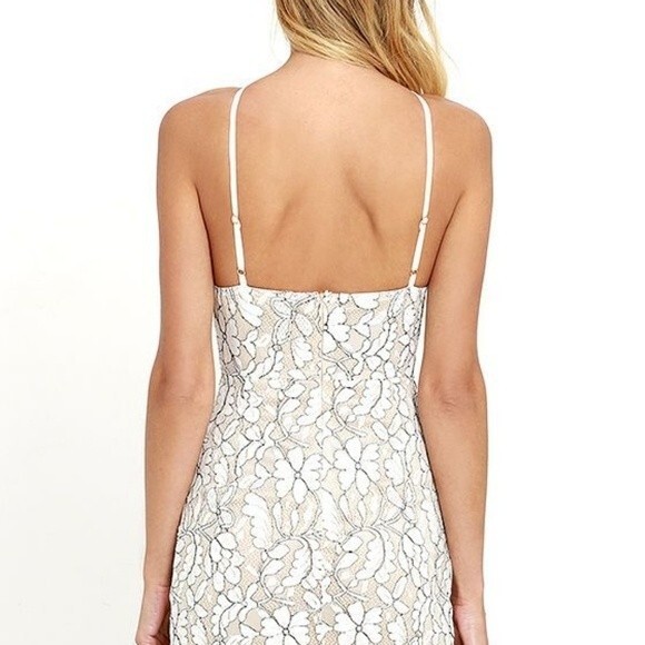 White Show Stopper Halter Dress M - Picture 5 of 5